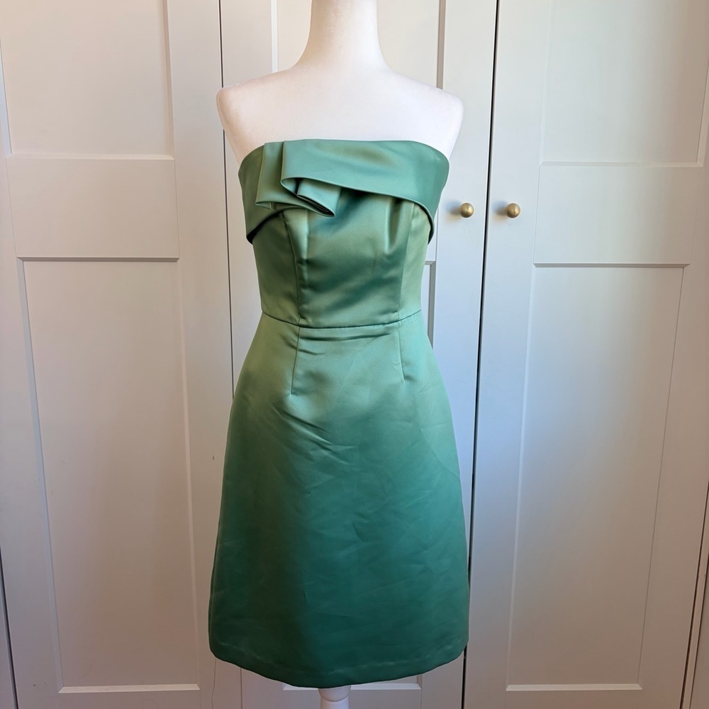 Lela Rose Green Clover Strapless Dress | 6